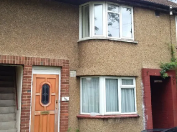 Berwick Avenue, Hayes, UB4 0NJ