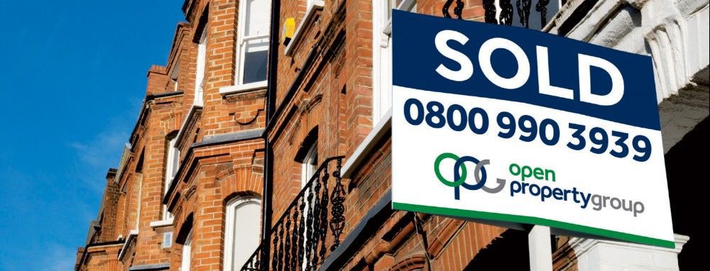 Image 1 before text for page “Why are landlords selling up 2023? [Updated for 2025]”