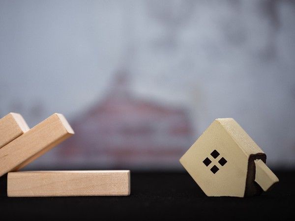 6 things that might stop your home from selling in 2024 [Updated 2025]