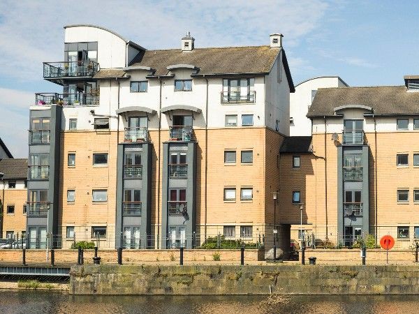 Help! My freeholder’s gone missing and I want to sell