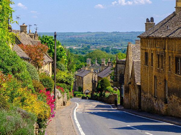  Your seasonal saviour: a buyer not distracted summer’s events