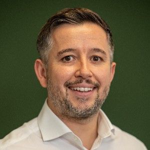 Martyn Birch 
